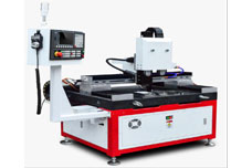 <b>超精密高速鉆孔機器</b>