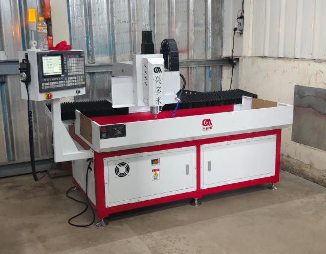 數控鉆孔攻絲機